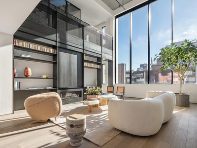 455 W 19th St #Penthouse, New York, NY, 10011