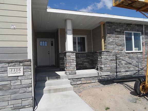 2nd image of 3316 Pinehurst Pl