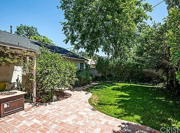 2nd image of 21004 Cantara St