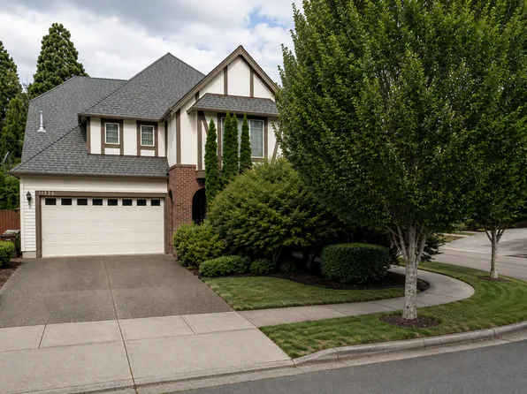 17930 NW Waterfield Ct, Beaverton, OR 97006