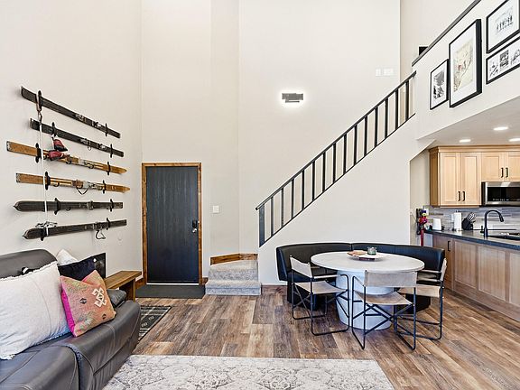 4th image of 407 S Vasels Rd #51