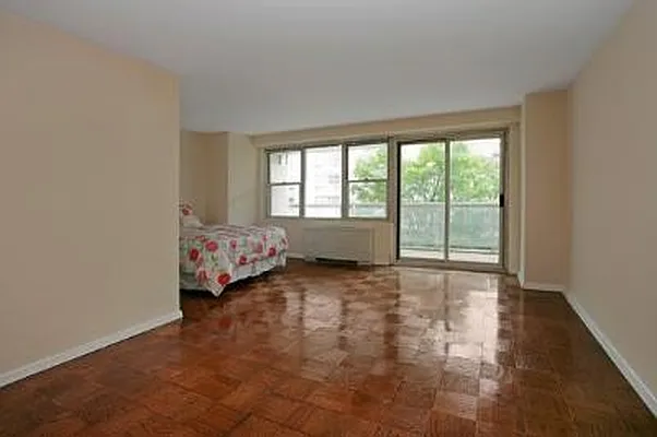 Sold by Corcoran | media 13