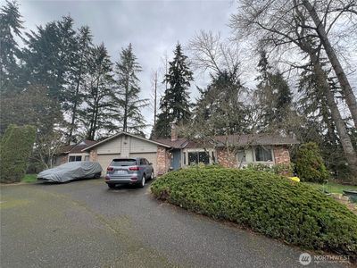 8213 111th Street E, Puyallup, WA, 98373