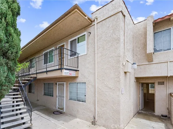 935 W Bishop St, Santa Ana, CA 92703