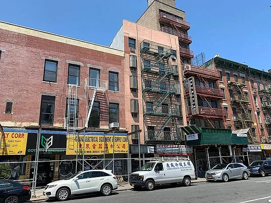 Rented by Voro, LLC | media 6