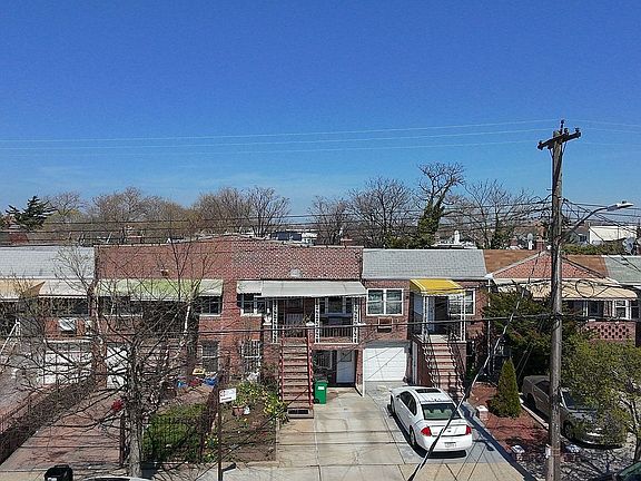 3rd image of 10107 Avenue House Brooklyn Ky