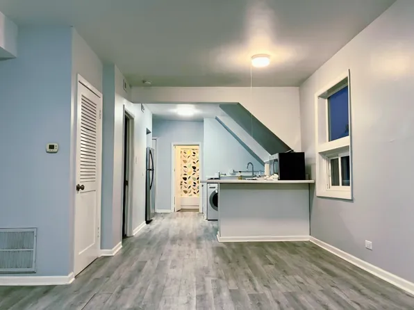 2417 N Washtenaw Ave #3, Chicago, IL 60647