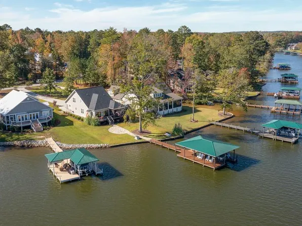 245 Headwater Dr, Greenwood, SC 29649