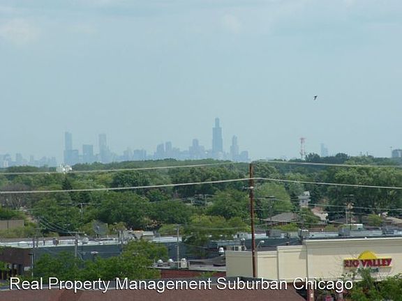 5th image of 10515 W Grand Ave #308
