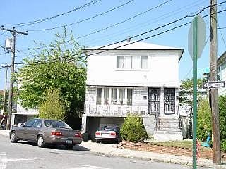1st image of 307 Fernside Pl