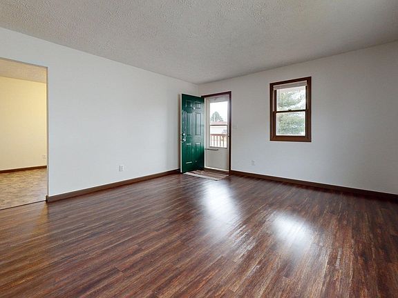 2nd image of 3120 Beeson Ave