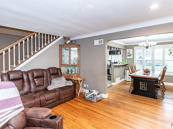 4th image of 116 Pioneer Dr