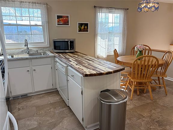 3rd image of 2290 Slaterville Rd