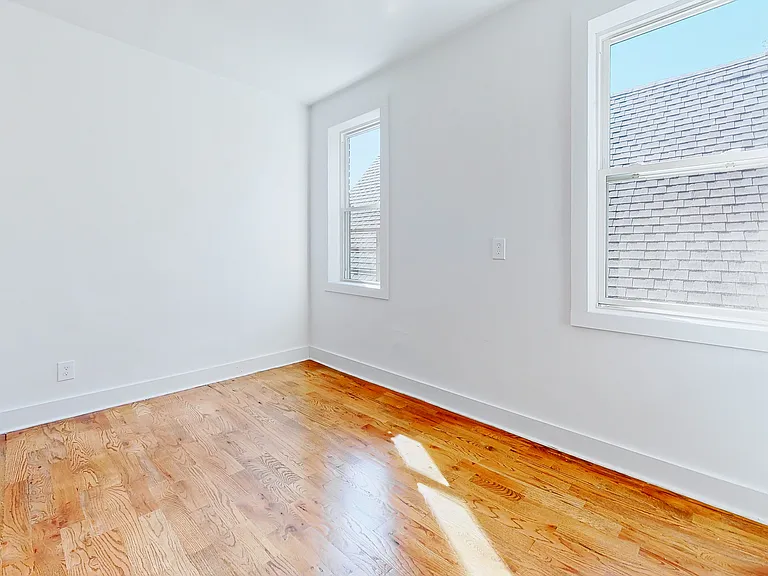 1384 State St #8 — Photo 19