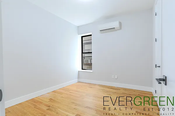 Rented by ERNY LLC | media 42