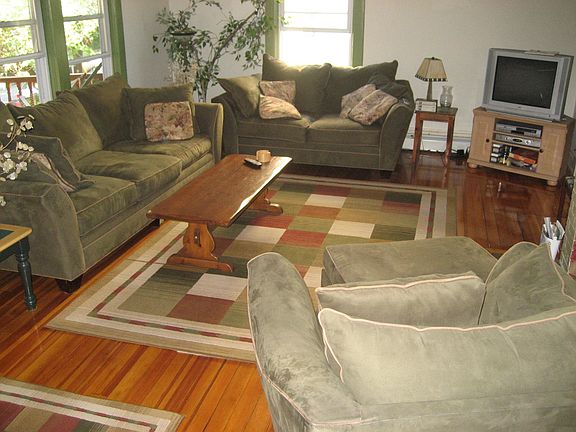2nd image of 11 Bradford Ave