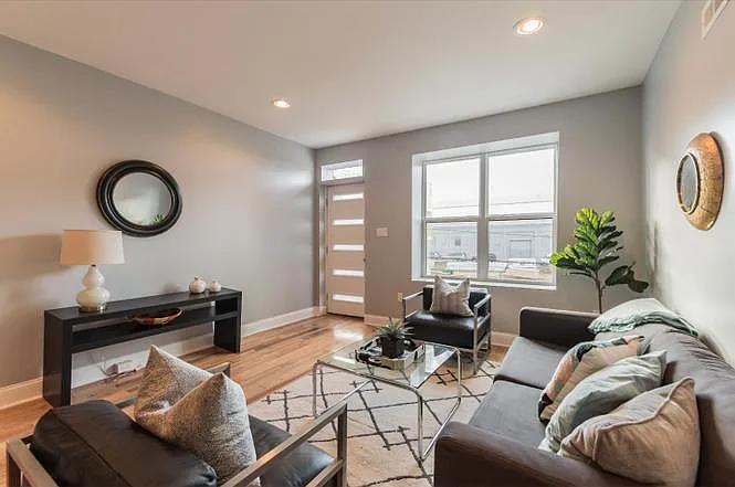 2441 Federal St — Photo 3