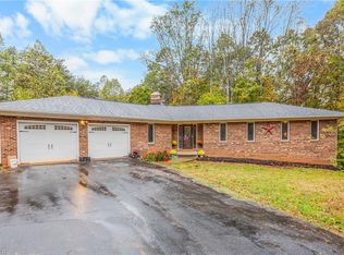 2044 Brims Grove Rd, Pinnacle, NC 27043