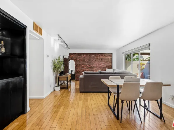 970 Palm Ave APT 101, West Hollywood, CA 90069