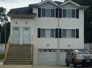 5368 Arthur Kill Rd, Staten Island, NY 10307