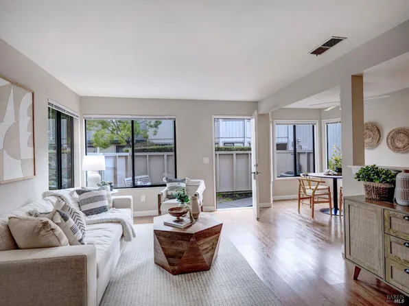 65 Dockside Circle, San Rafael, CA 94903