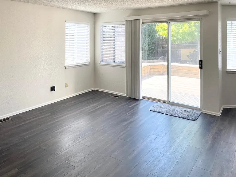 11383 Gray St — Photo 7