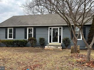 214 Ridgefield Ave, Stephens City, VA 22655