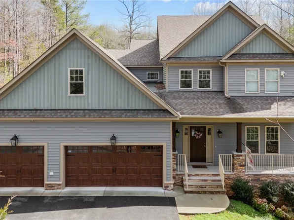 1703 Bridgewater Blf, Maidens, VA 23102