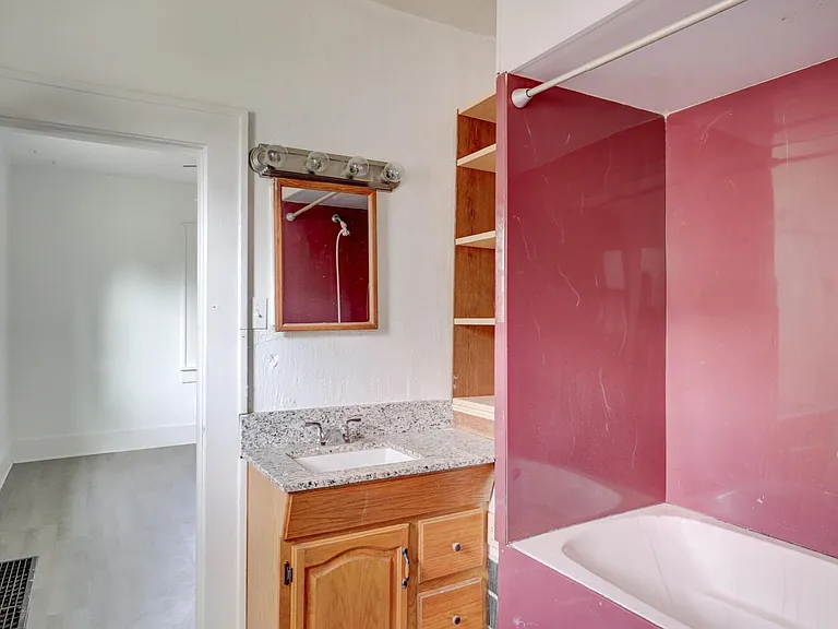 2212 Bird Ave — Photo 20