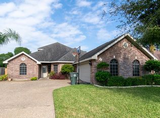1233 Carlos Trl, Alice, TX 78332