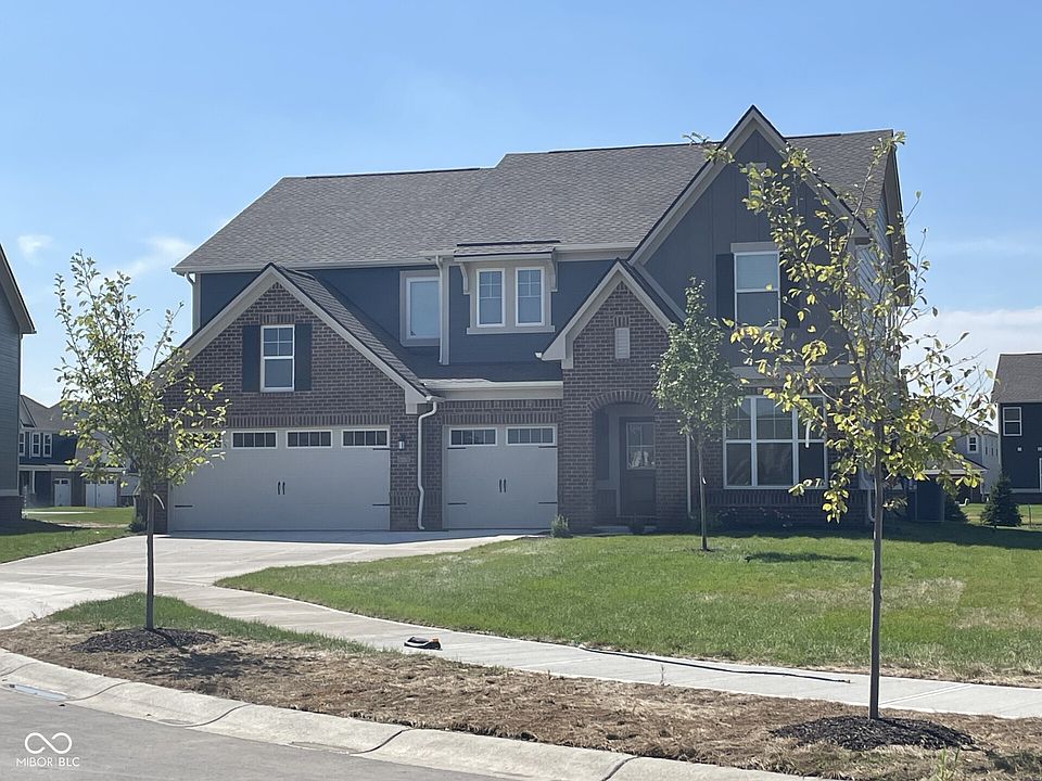 2nd image of 125 Calverley Cir