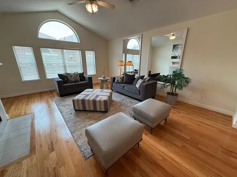 11604 Main Cypress Dr — Photo 2