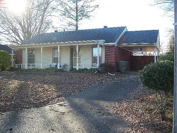2nd image of 2891 Cottonwood Cv