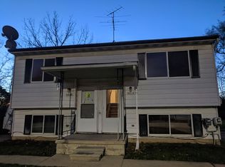 4608 Pleasant Grove Rd, Lansing, MI 48910
