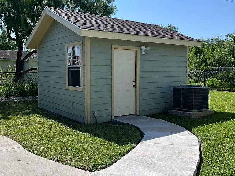 1184 Milam Ave — Photo 16