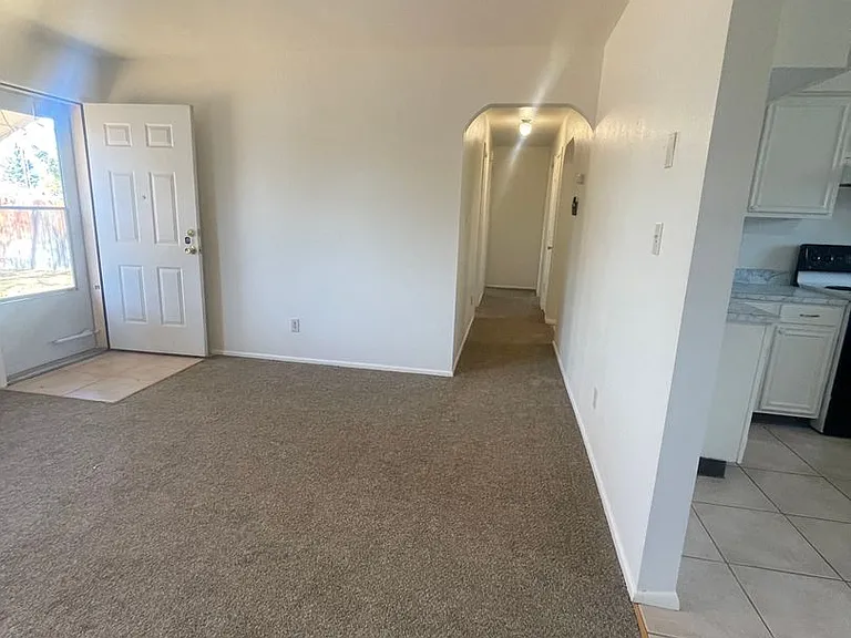 154 S Los Pinos Dr — Photo 27