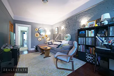 Rented by ZealEstate Group Inc