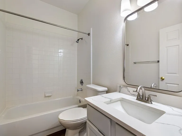 8708 Weiser Dr #B — Photo 22
