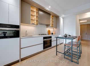 2 Forest Hill Rd #409, Toronto, ON M4V0B7