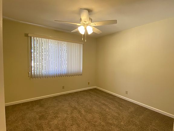 5th image of 536 N Mariposa St #D