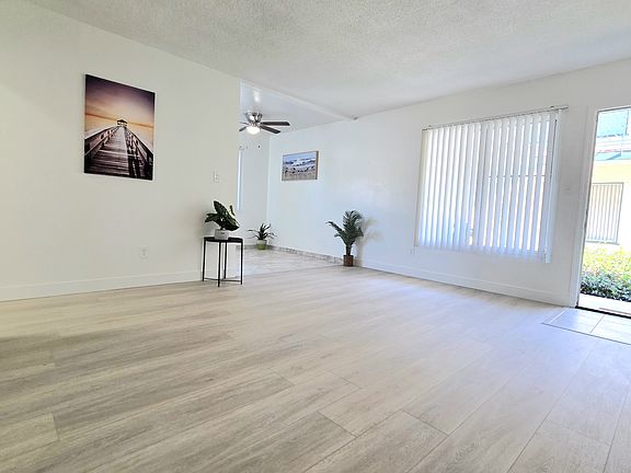 2nd image of 2185 Sepulveda Blvd APT D