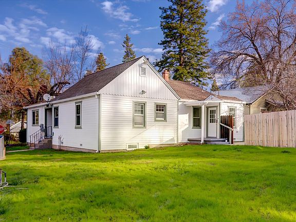 2nd image of 13207 Ridge Rd