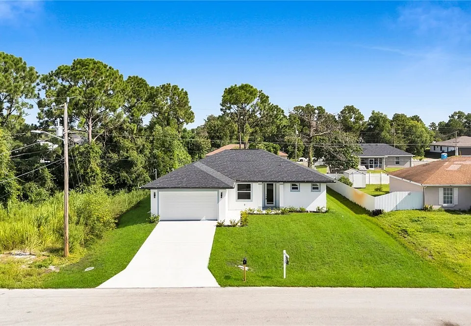 312 Harrison Dr