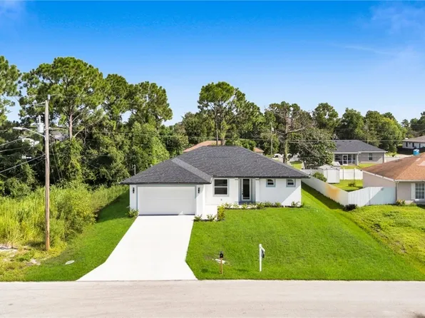 3413 28th St SW, Lehigh Acres, FL 33976