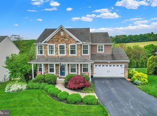 115 Azalea Dr, Windsor, PA 17366