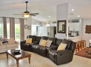 1451 Waterway Cove Dr, Wellington, FL 33414