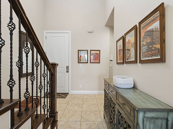 5th image of 4269 E Razor