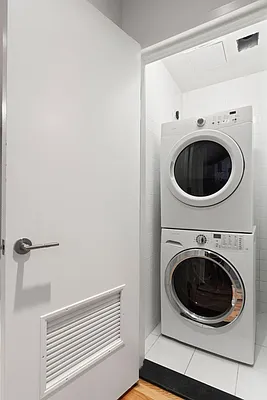 Rented by Compass | media 30