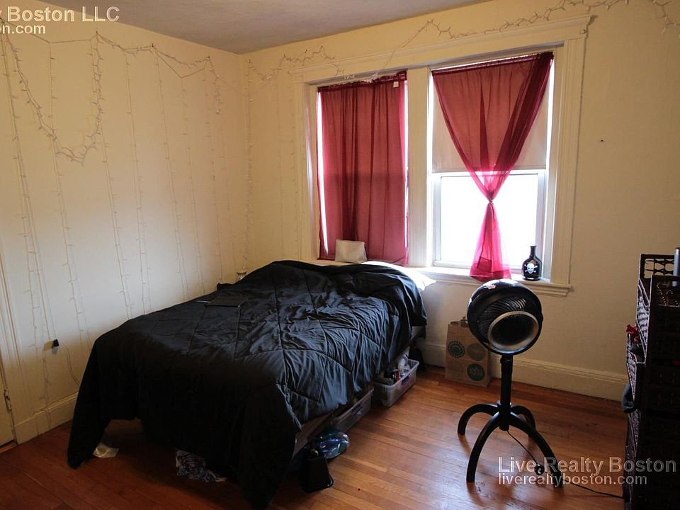 2nd image of 116 Washington St APT 59R