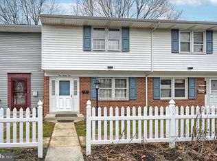 929 E Maple St, Palmyra, PA 17078